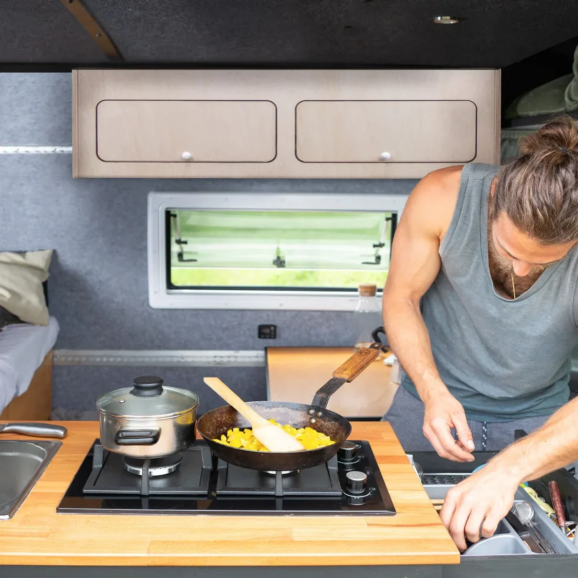 Overhead Camper Cabinet 100cm x 25cm x 25cm